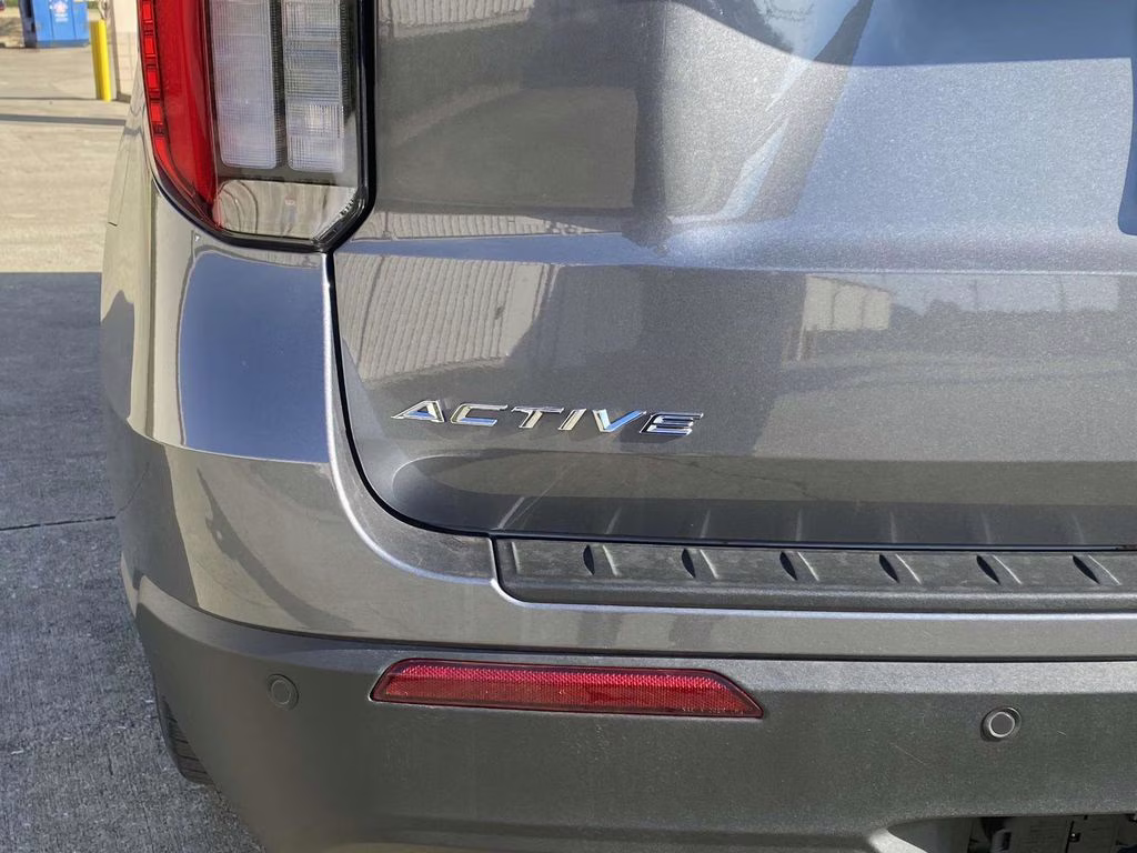 2025 Carbonized Gray Metallic Ford Explorer Active RWD SUV