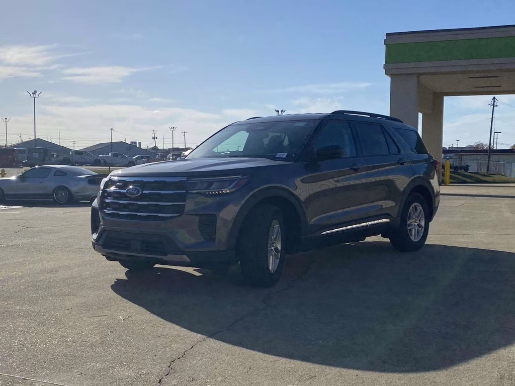 2025 Carbonized Gray Metallic Ford Explorer Active RWD SUV