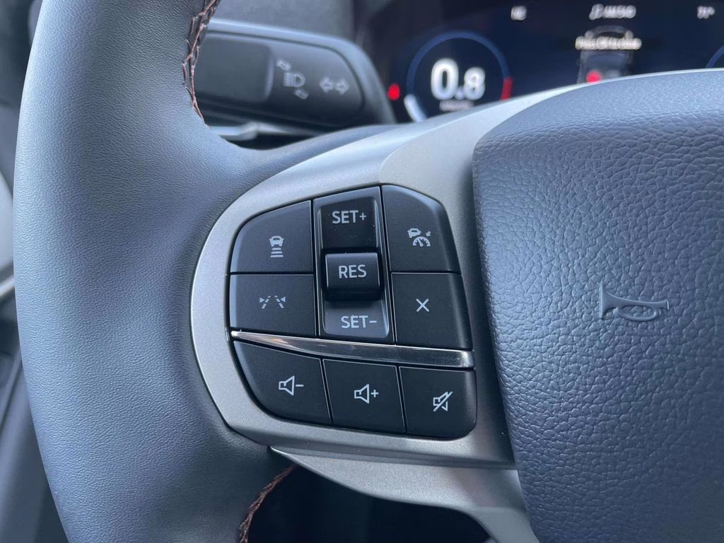 2026 Agate Black Metallic Ford Explorer Active RWD SUV