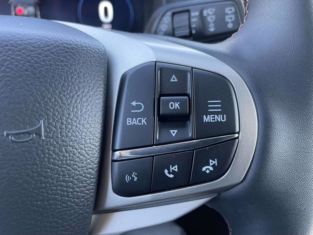 2026 Agate Black Metallic Ford Explorer Active RWD SUV