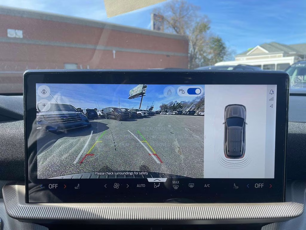 2026 Space White Metallic Ford Explorer Active RWD SUV