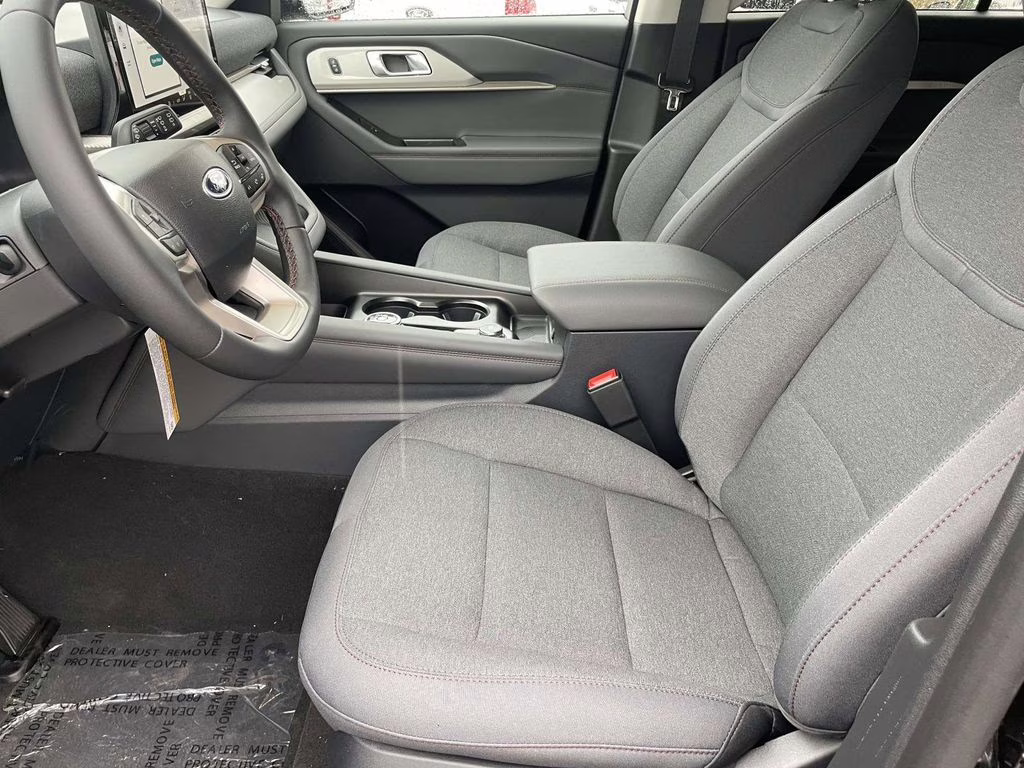 2026 Agate Black Metallic Ford Explorer Active RWD SUV