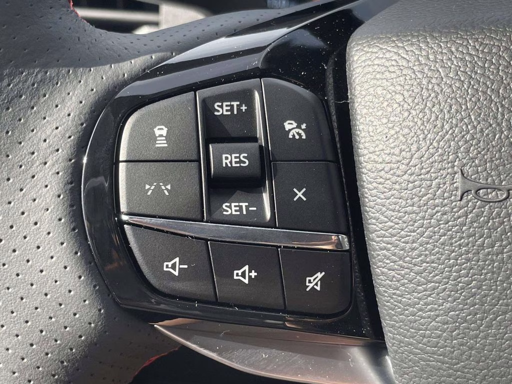 2026 Space White Metallic Ford Explorer ST-Line RWD SUV