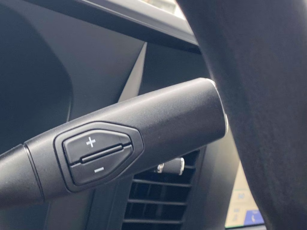 2026 Avalanche Ford Super Duty F-250 SRW XL 4X4 Truck