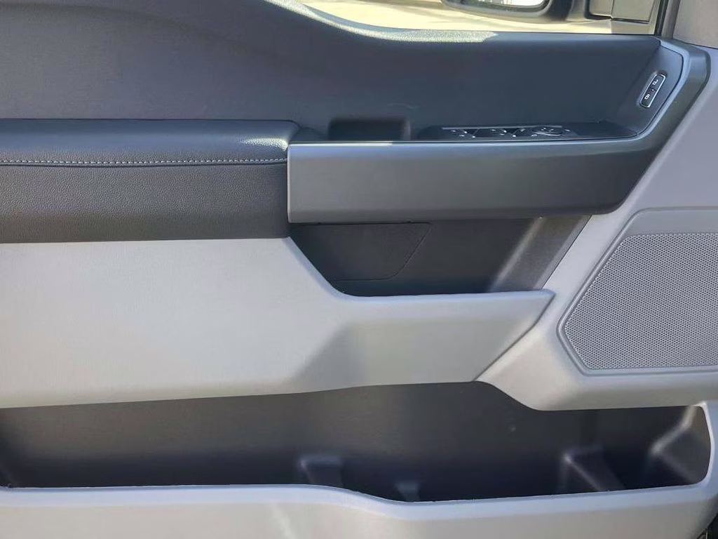 2026 Carbonized Gray Metallic Ford Super Duty F-250 SRW XLT 4X4 Truck