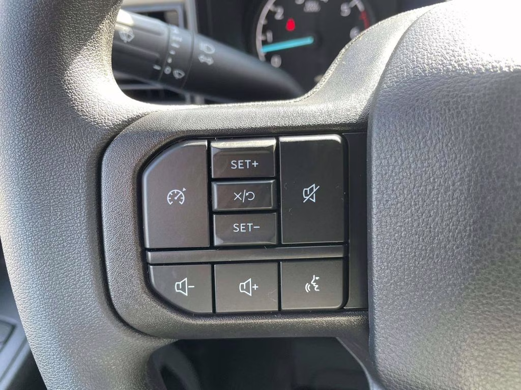 2026 Oxford White Ford Super Duty F-250 SRW XL 4X4 Truck