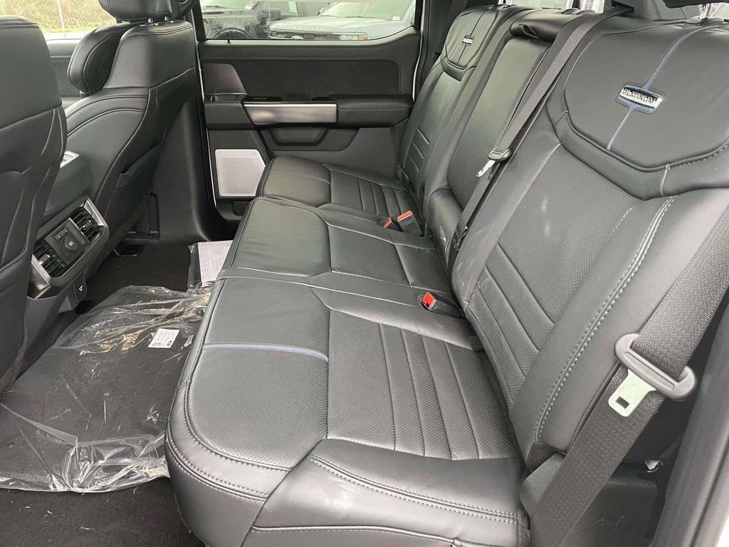 2026 Star White Metallic Tri-Coat Ford Super Duty F-250 SRW Platinum 4X4 Truck