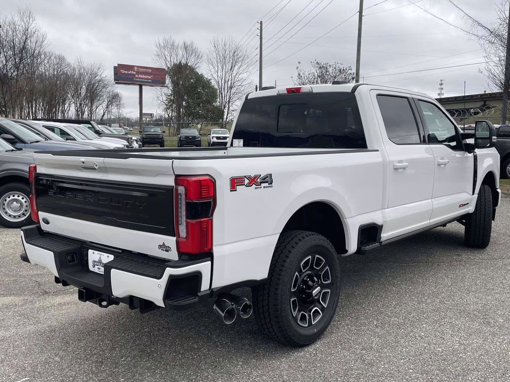 2026 Star White Metallic Tri-Coat Ford Super Duty F-250 SRW Platinum 4X4 Truck