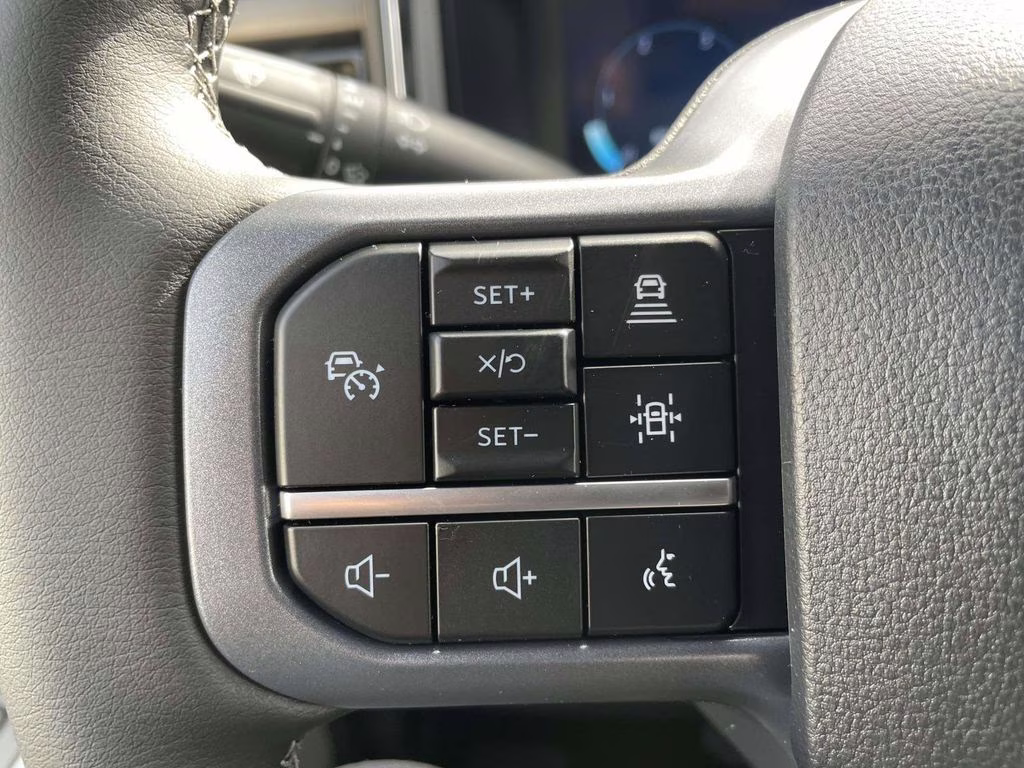 2026 Glacier Gray Metallic Tri-Coat Ford Super Duty F-250 SRW Lariat 4X4 Truck