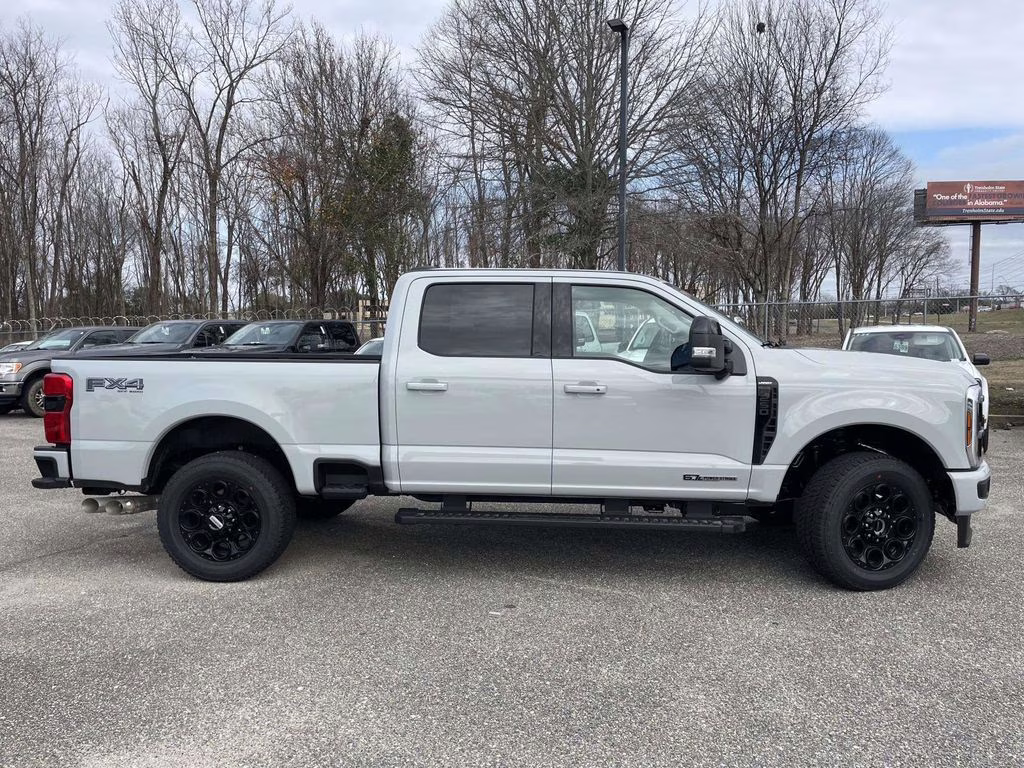 2026 Avalanche Ford Super Duty F-250 SRW Lariat 4X4 Truck