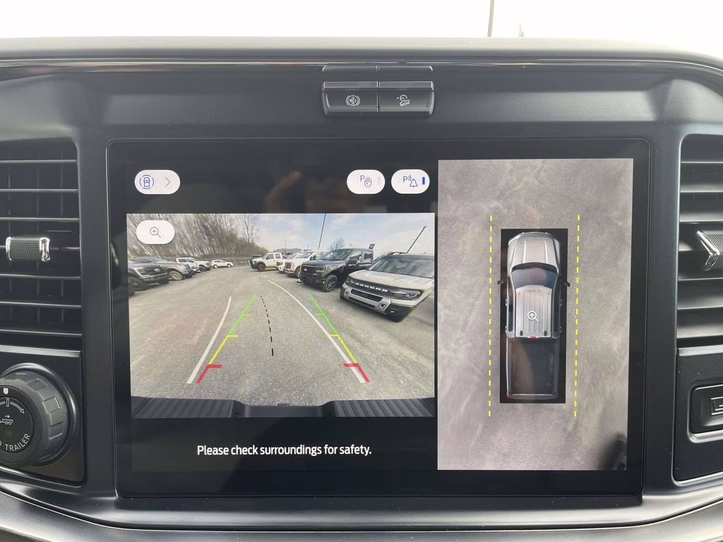 2026 Avalanche Ford Super Duty F-250 SRW Lariat 4X4 Truck