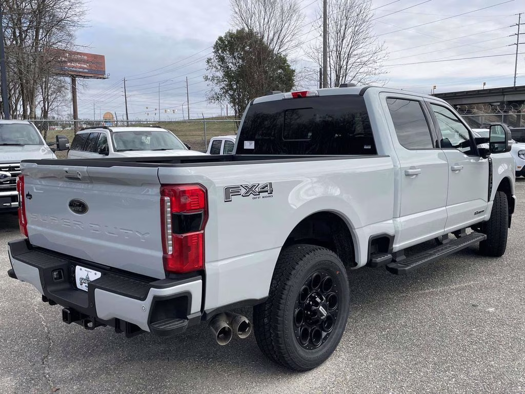 2026 Avalanche Ford Super Duty F-250 SRW Lariat 4X4 Truck