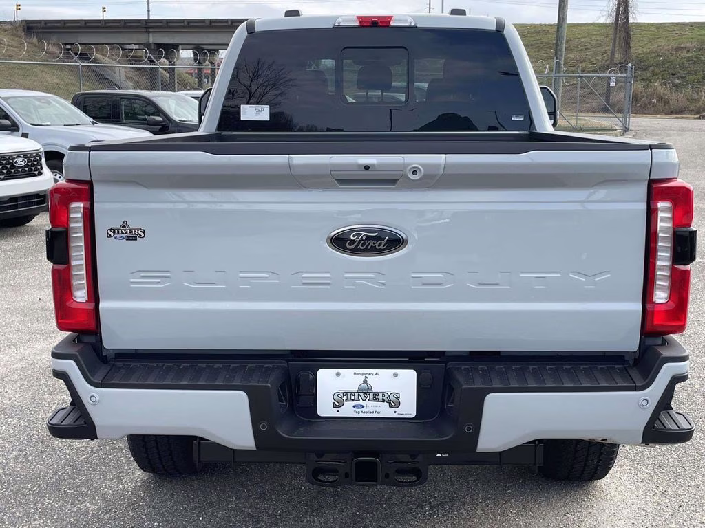 2026 Avalanche Ford Super Duty F-250 SRW Lariat 4X4 Truck