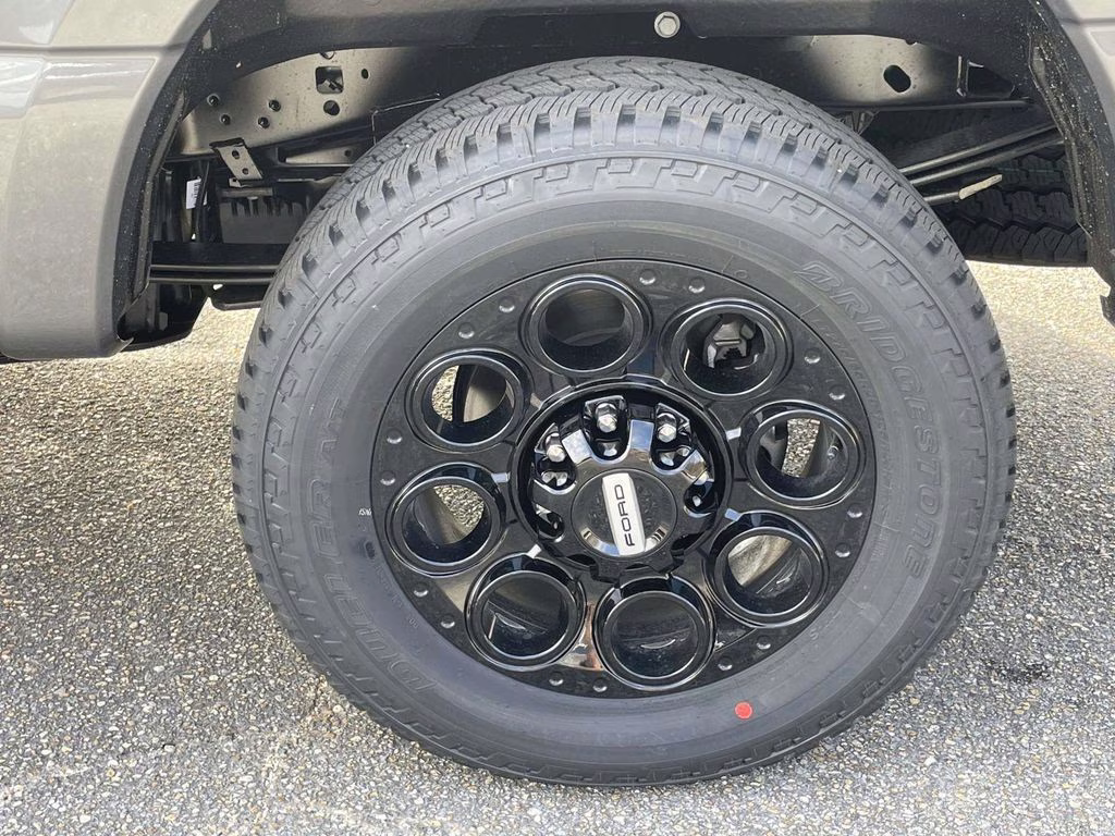 2026 Carbonized Gray Metallic Ford Super Duty F-250 SRW Lariat 4X4 Truck