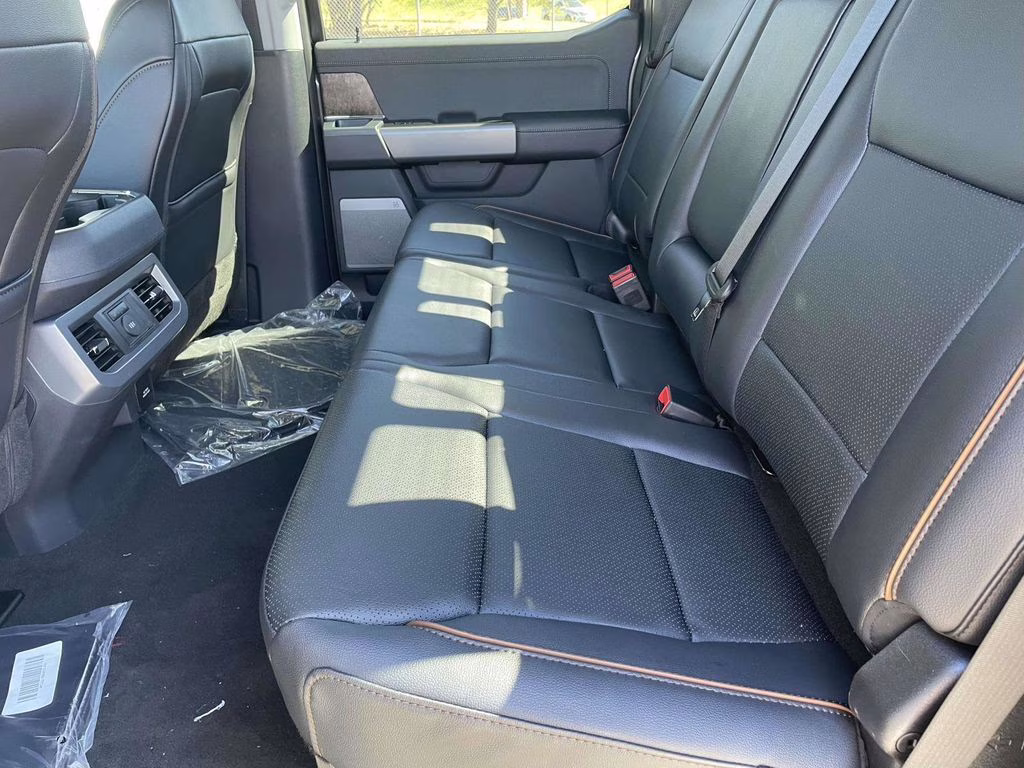 2026 Carbonized Gray Metallic Ford Super Duty F-350 SRW Lariat 4X4 Truck