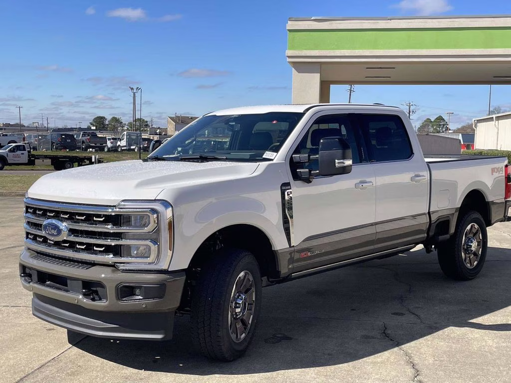 2026 Star White Metallic Tri-Coat Ford Super Duty F-350 SRW King Ranch 4X4 Truck