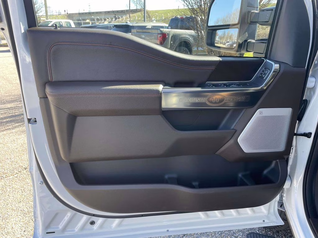 2026 Star White Metallic Tri-Coat Ford Super Duty F-350 SRW King Ranch 4X4 Truck