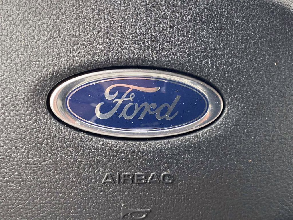 2026 Avalanche Ford Super Duty F-350 SRW Lariat 4X4 Truck