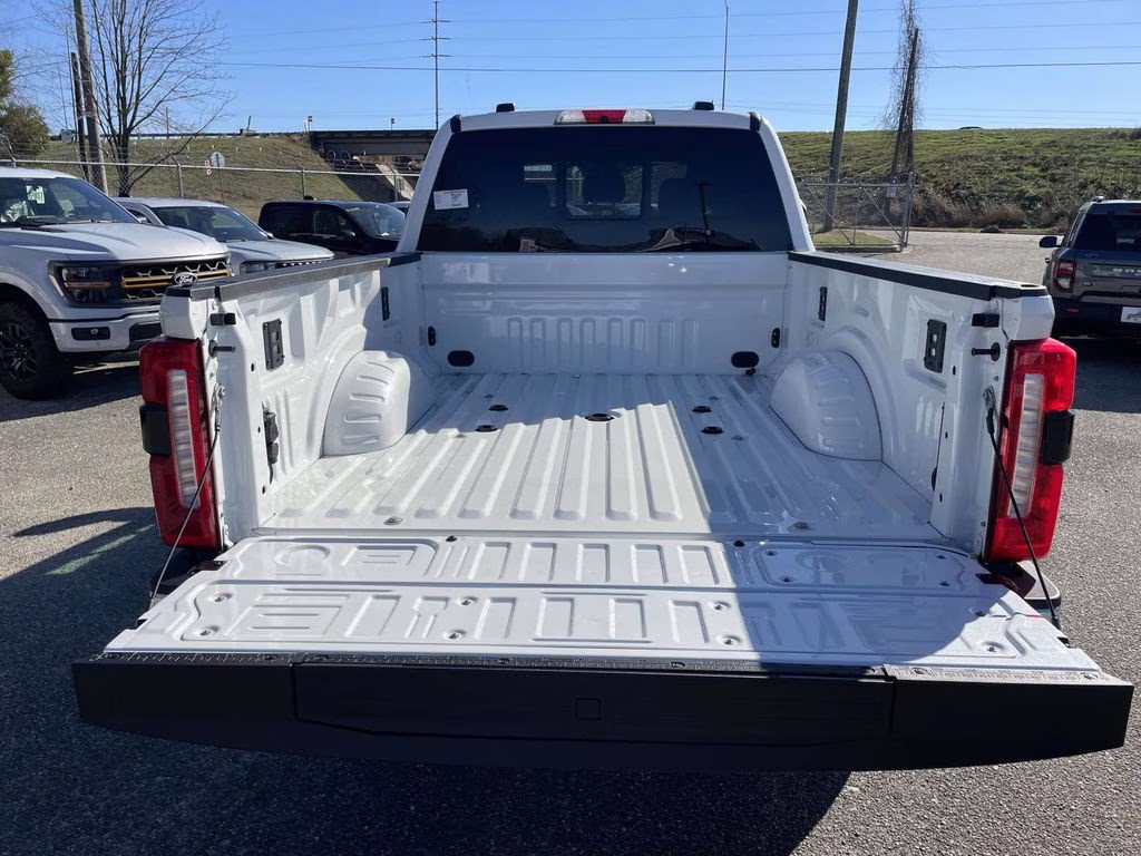2026 Star White Metallic Tri-Coat Ford Super Duty F-350 SRW King Ranch 4X4 Truck