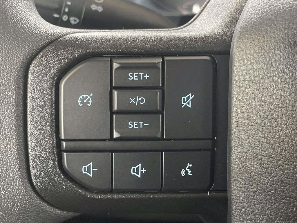 2026 Oxford White Ford Super Duty F-250 SRW XL RWD Truck