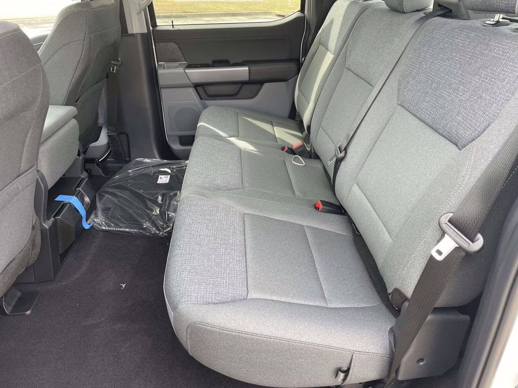 2026 Oxford White Ford F-150 XLT 4X4 Truck