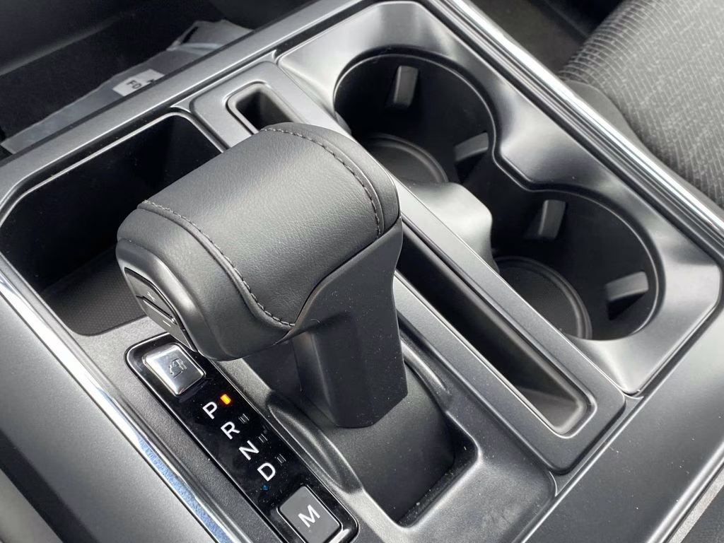 2025 Black Metallic Ford F-150 XLT 4X4 Truck