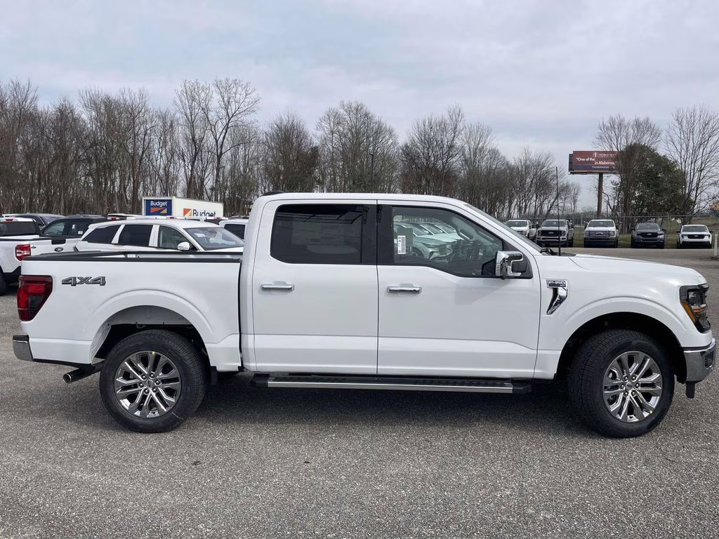 2026 Oxford White Ford F-150 XLT 4X4 Truck