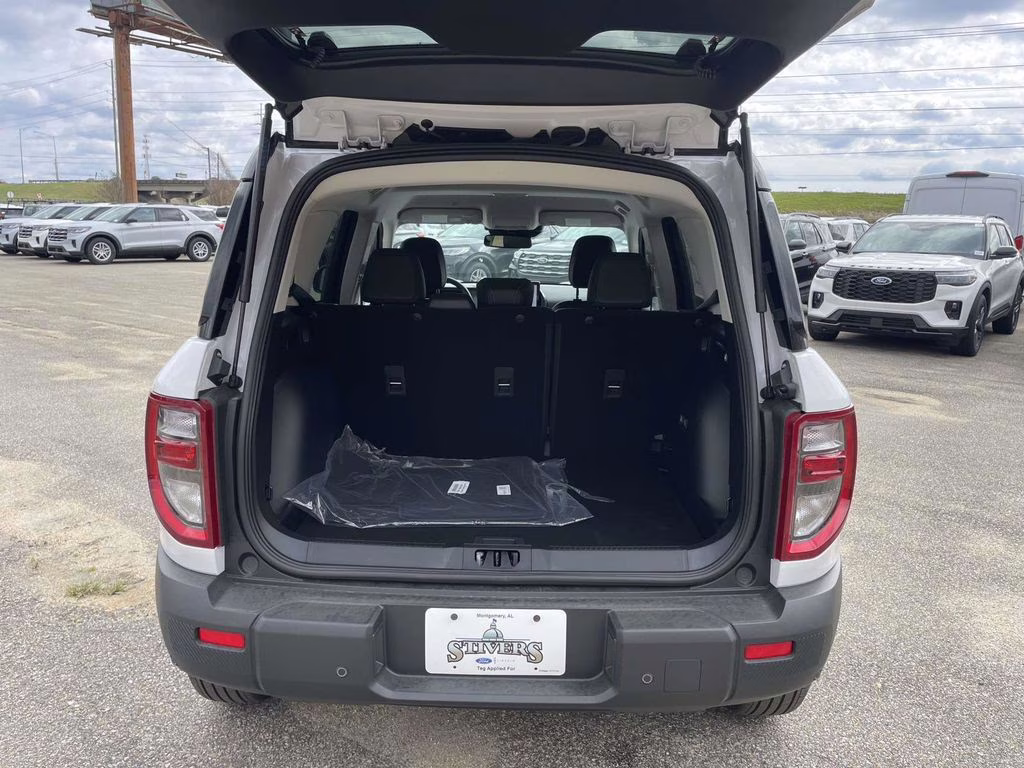 2025 Oxford White Ford Bronco Sport Outer Banks 4X4 SUV