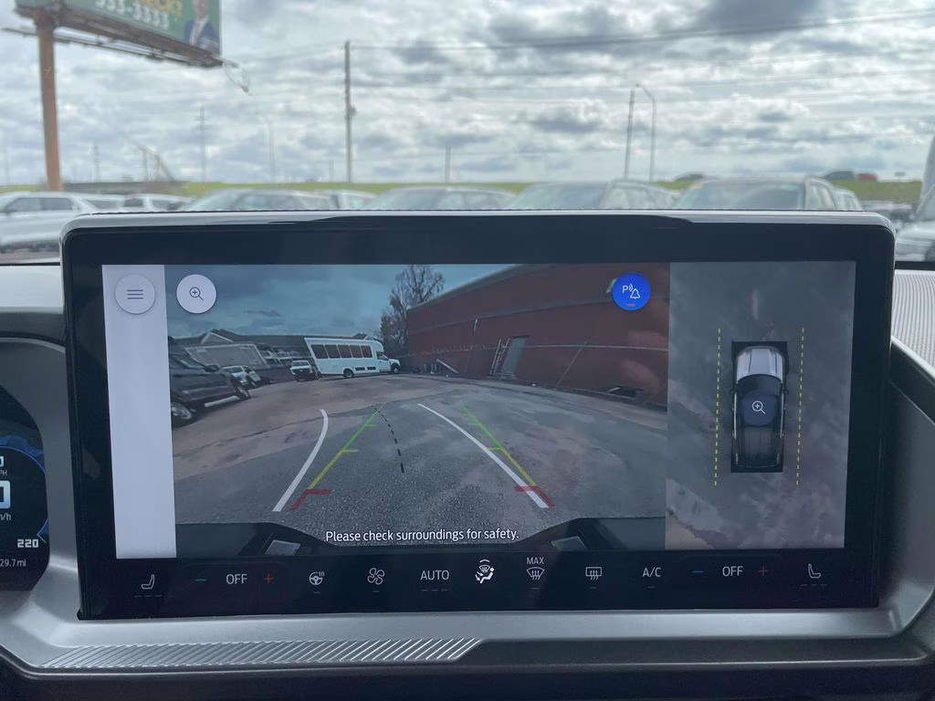 2025 Oxford White Ford Bronco Sport Outer Banks 4X4 SUV