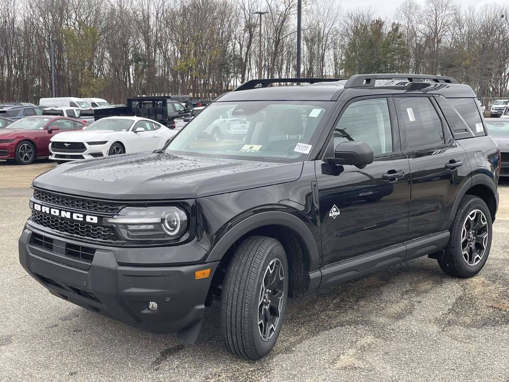 2025 Shadow Black Ford Bronco Sport Outer Banks 4X4 SUV