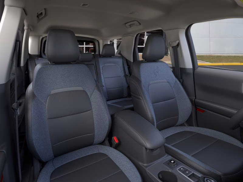 2025 Oxford White Ford Bronco Sport Outer Banks 4X4 SUV