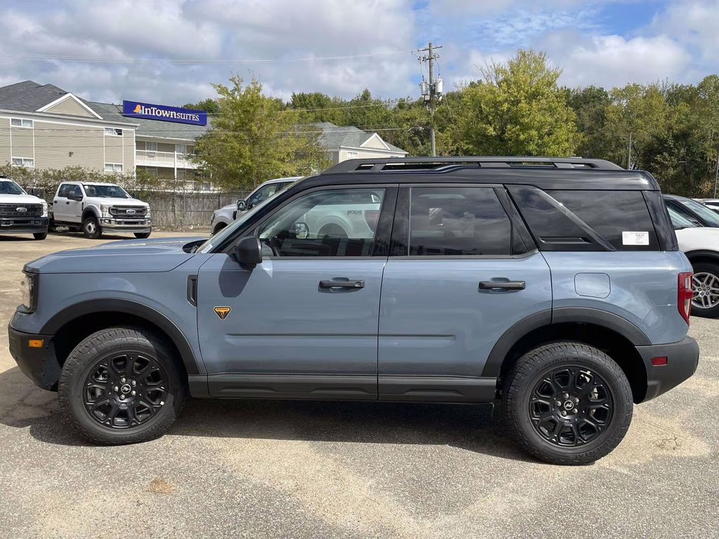 2025 Azure Gray Metallic Tri-Coat Ford Bronco Sport Badlands 4X4 SUV