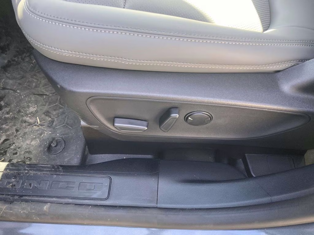 2025 Oxford White Ford Bronco Sport Badlands 4X4 SUV