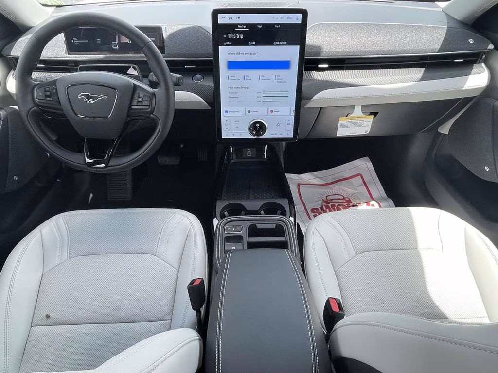 2025 Star White Metallic Tri-Coat Ford Mustang Mach-E Premium RWD SUV