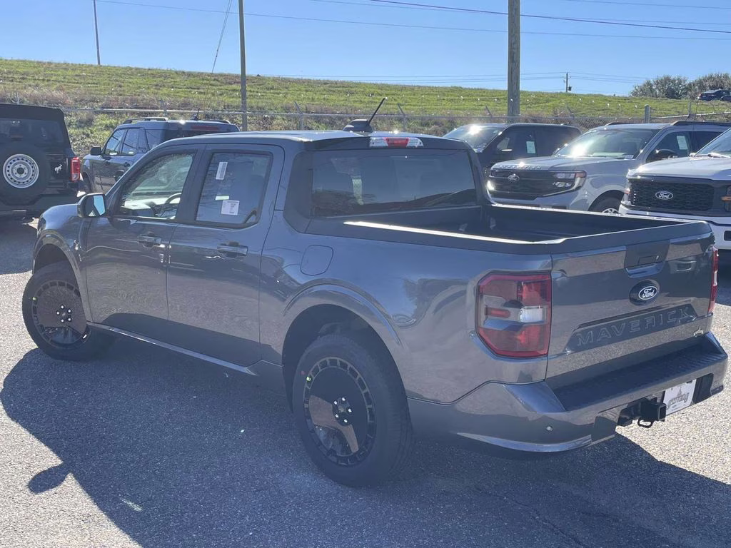 2026 Carbonized Gray Metallic Ford Maverick Lobo Standard AWD Truck