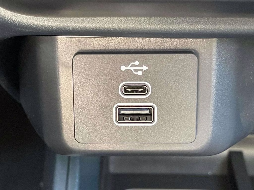 2026 Carbonized Gray Metallic Ford Maverick XL FWD Truck