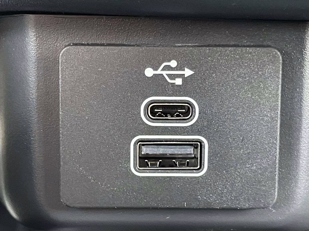 2026 Shadow Black Ford Maverick XL FWD Truck