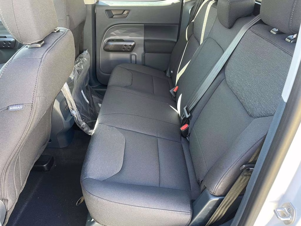 2026 Space White Metallic Ford Maverick XL FWD Truck