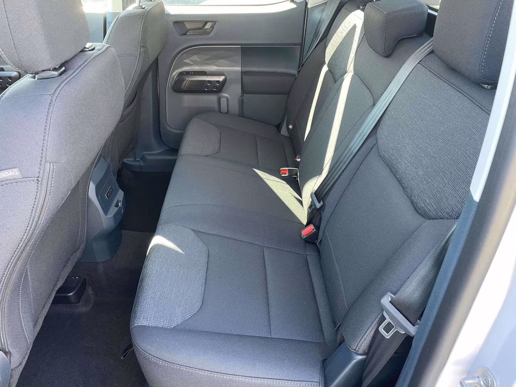 2026 Space White Metallic Ford Maverick XL AWD Truck