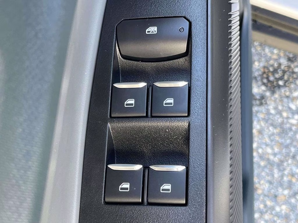 2026 Space White Metallic Ford Maverick XL AWD Truck