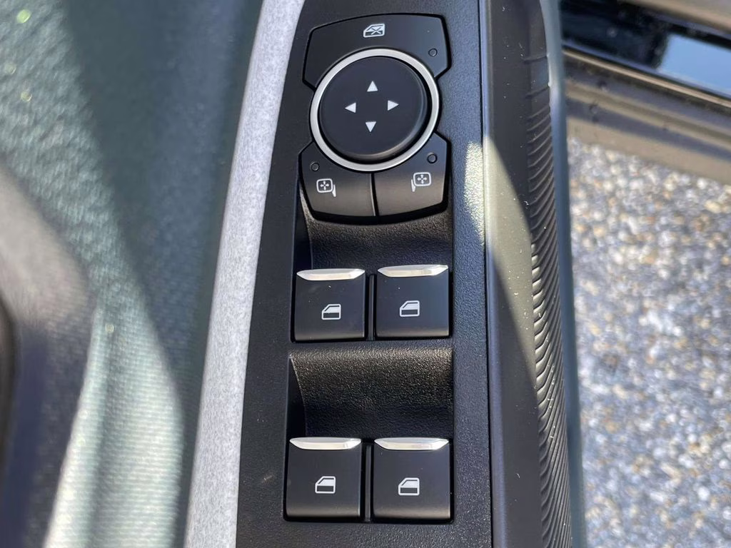 2026 Shadow Black Ford Maverick XLT FWD Truck