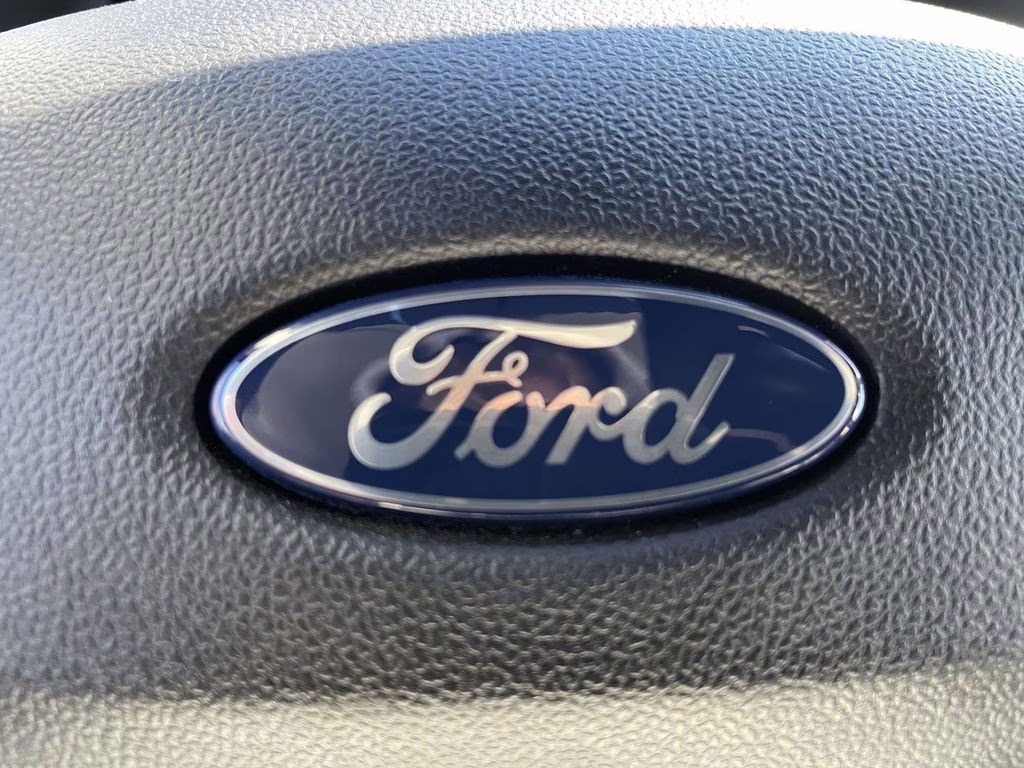 2026 Shadow Black Ford Maverick XLT FWD Truck