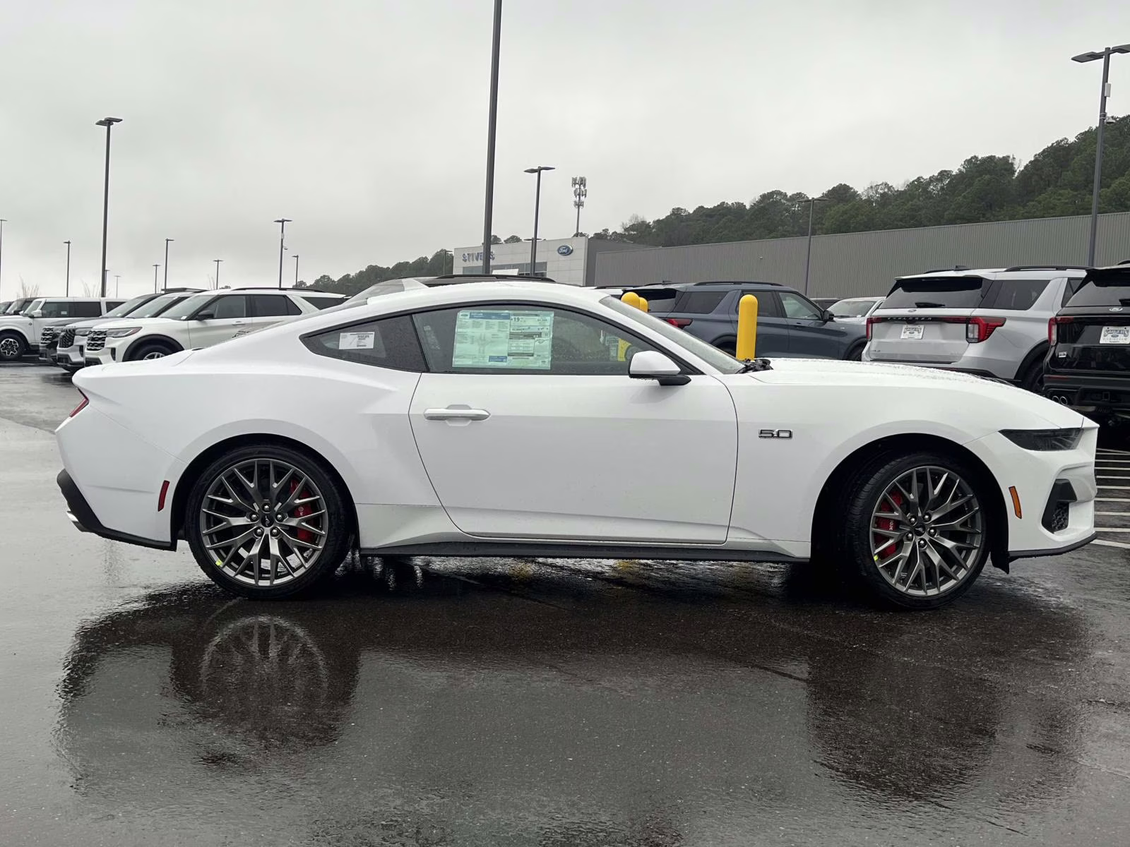 2026 Oxford White Ford Mustang GT Premium RWD Coupe