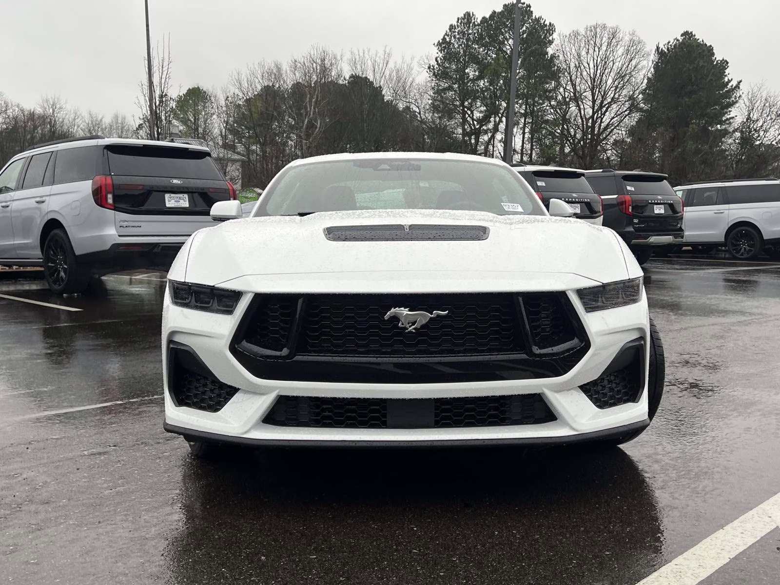 2026 Oxford White Ford Mustang GT Premium RWD Coupe