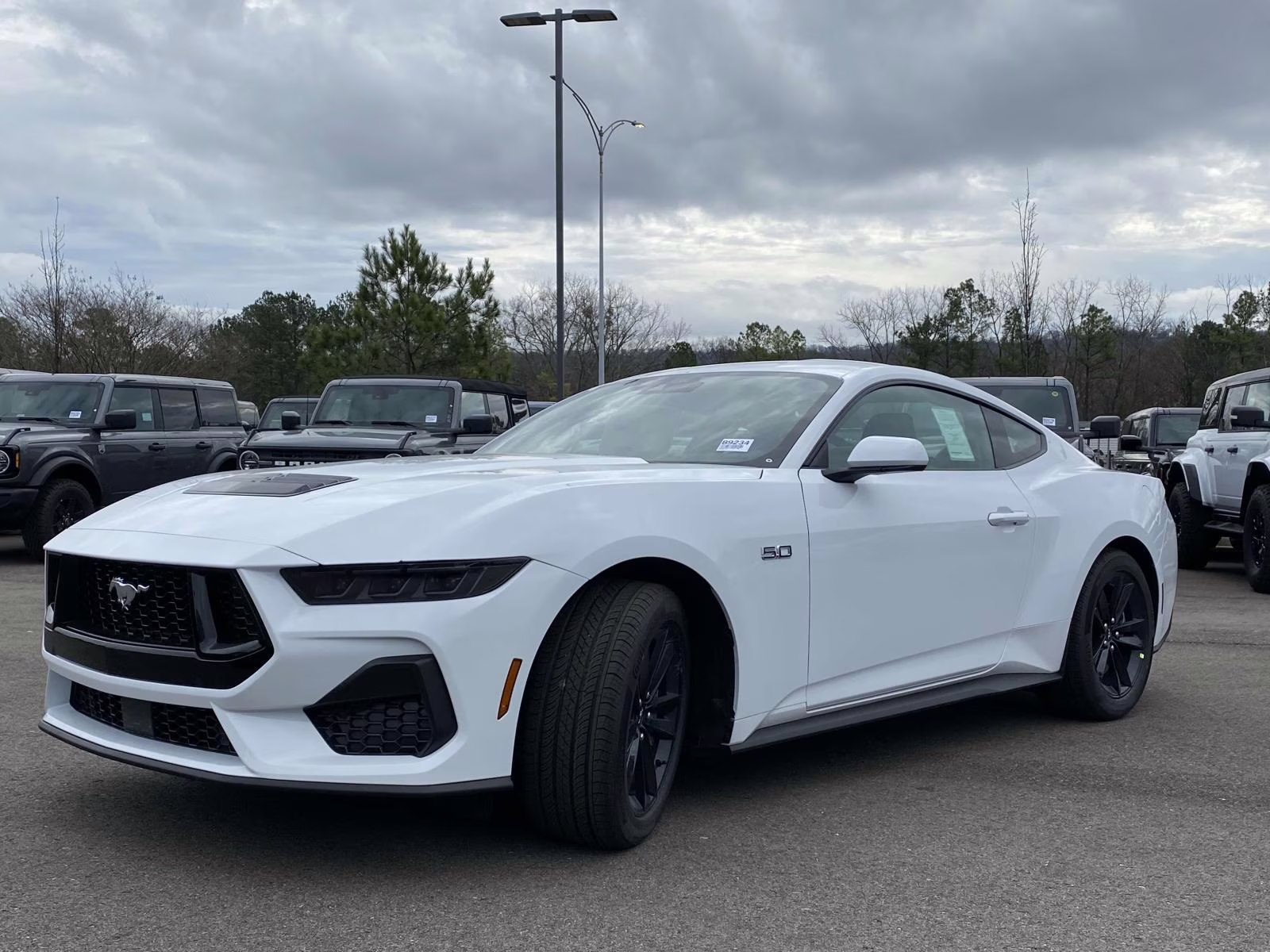 2026 Oxford White Ford Mustang GT RWD Coupe