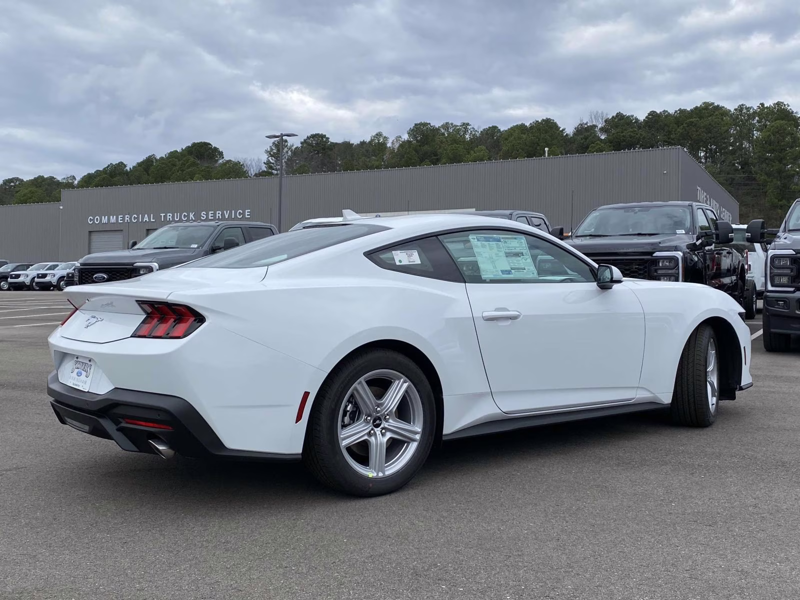 2026 Oxford White Ford Mustang EcoBoost RWD Coupe
