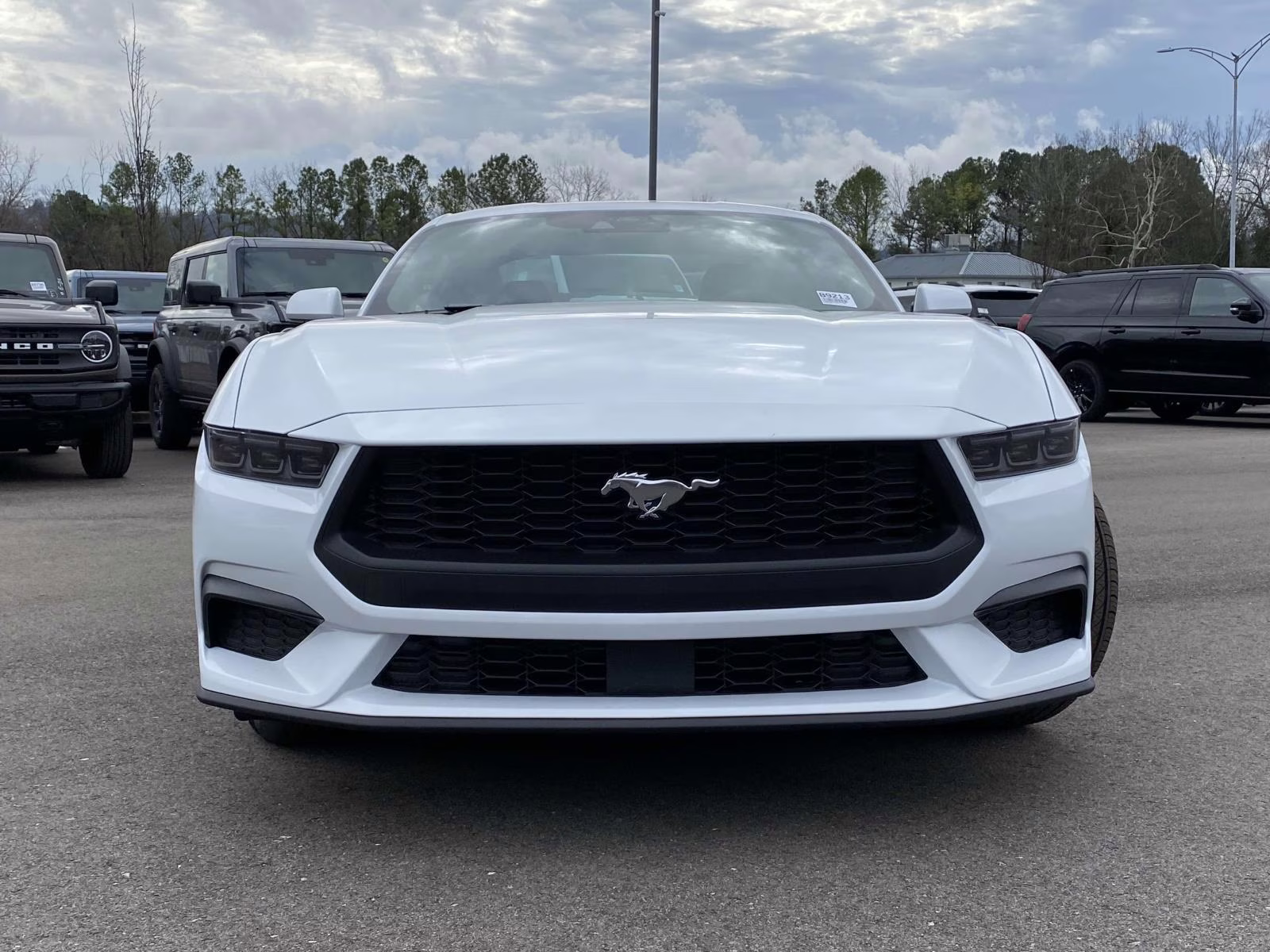 2026 Oxford White Ford Mustang EcoBoost RWD Coupe