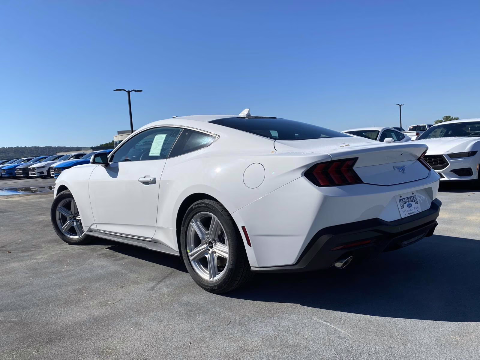 2026 Oxford White Ford Mustang EcoBoost RWD Coupe