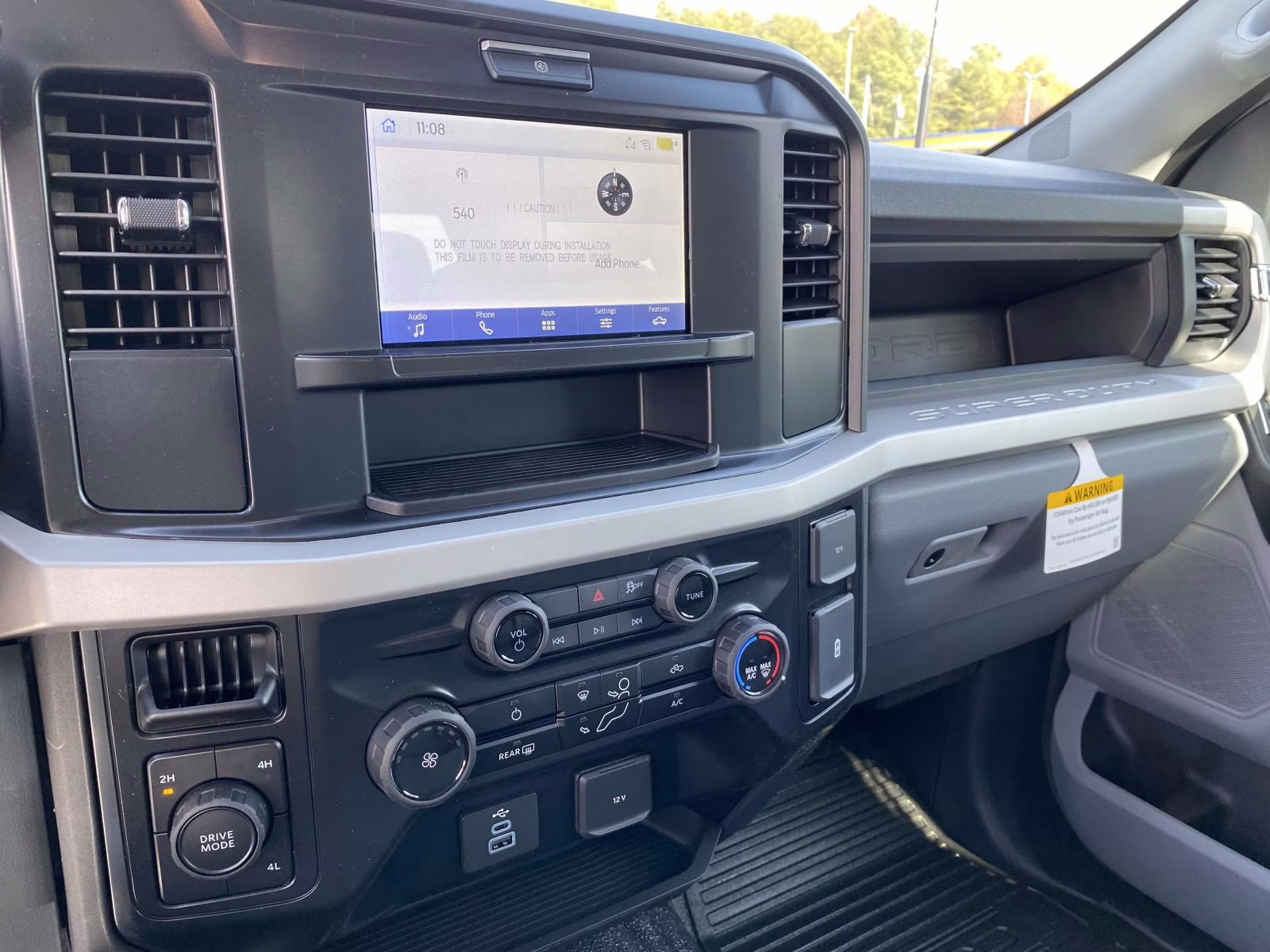 2026 Oxford White Ford Super Duty F-350 DRW XL 4X4 Chassis