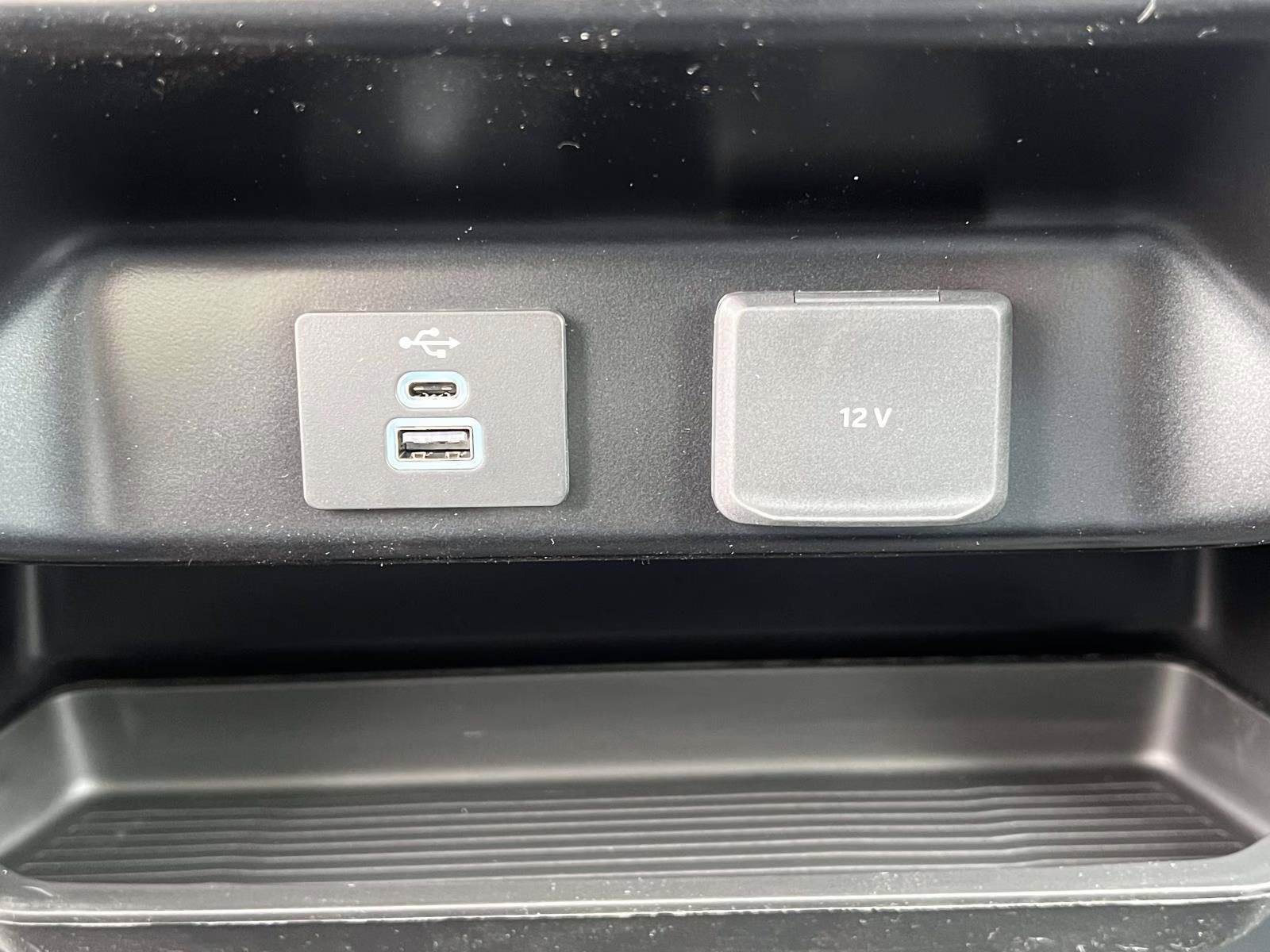 2026 Oxford White Ford Super Duty F-350 DRW XL 4X4 Chassis